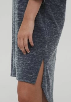 OXMO Oxbinala - Gebreide Jurk - Total Eclipse Melange -Oxmo 2bacad559f64403fae3ea0b8122a770e