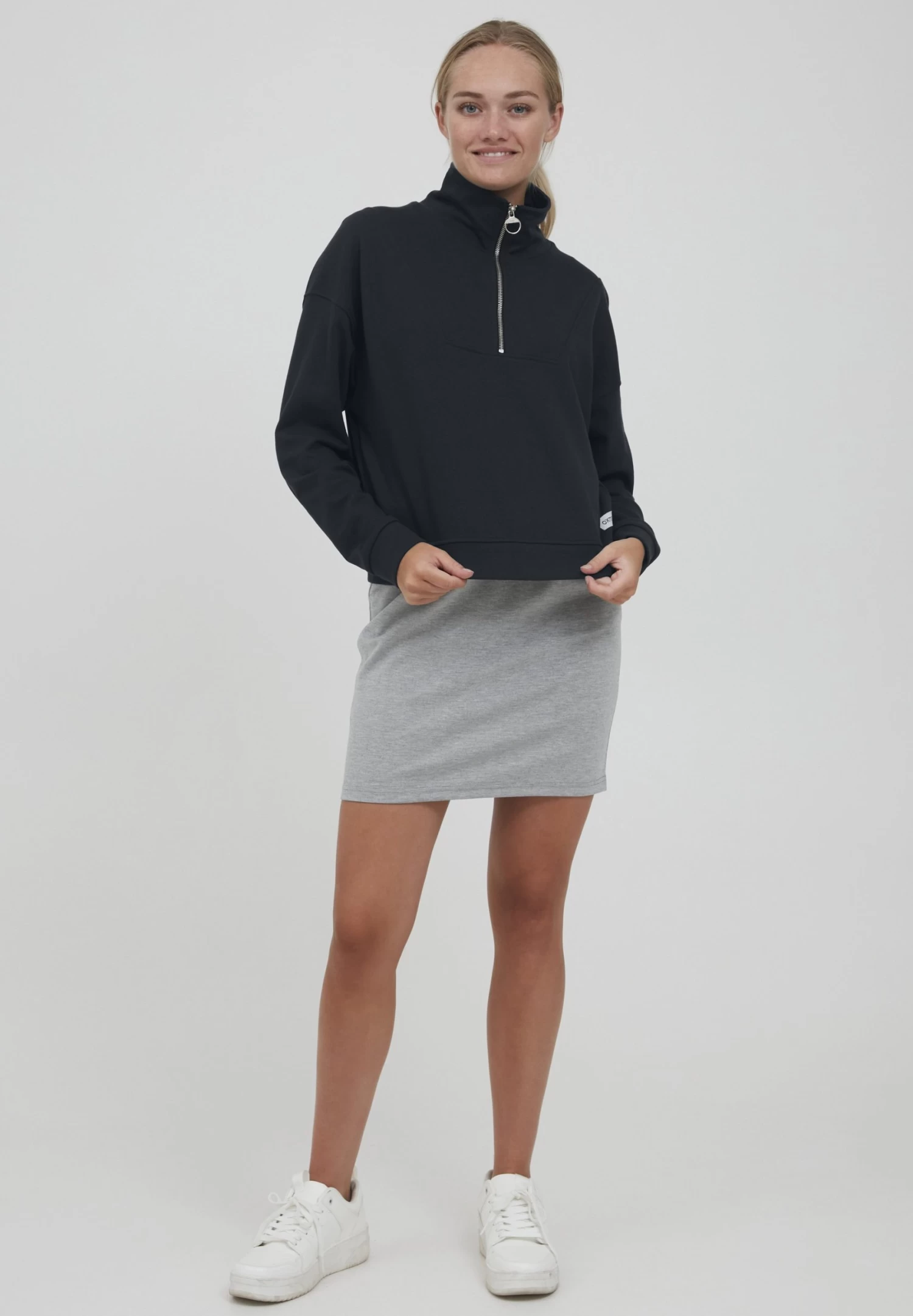 OXMO Oxgrethe - Trui - Total Eclipse 2 OXMO Oxgrethe - Trui - Total Eclipse - Afbeelding 2