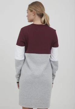 OXMO Oxomila - Jurk - Wine Red -Oxmo f3f88b2110a0426cb6f80f8e541cb21e