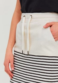 OXMO Oxpippa - Minirok - Black -Oxmo ff2c9d988e864473a71a7dcb33a7aa8b